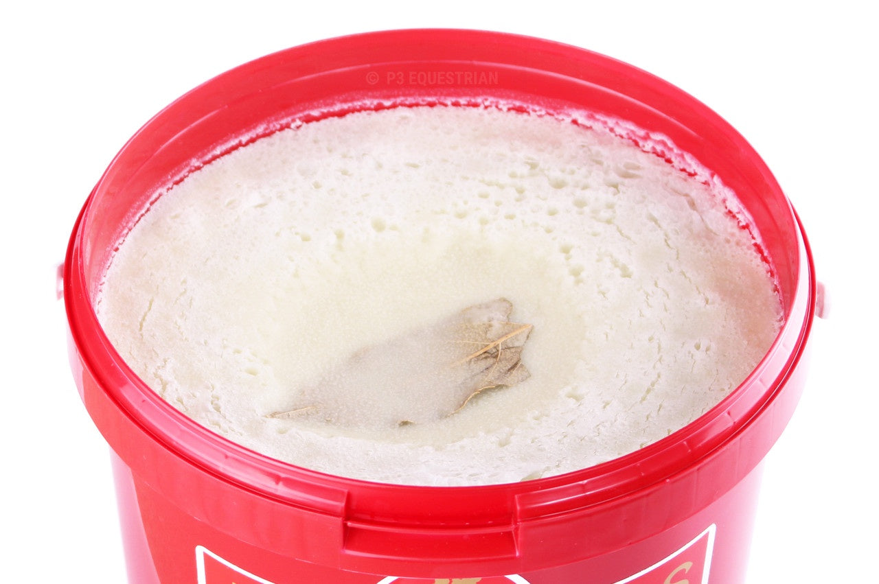 Kevin Bacons Natural Hoof Dressing. Hoof Conditioner. Maneline Cambridge Farrier Supplies NZ