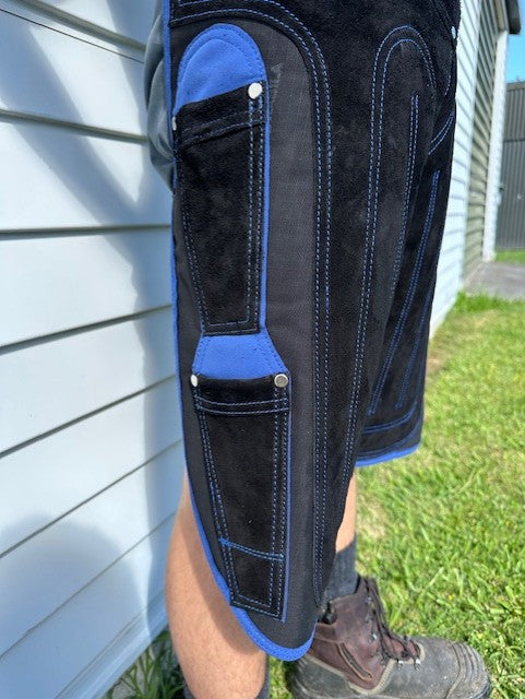 Maneline Cambridge Farrier Apron / Chaps - 4 Pocket